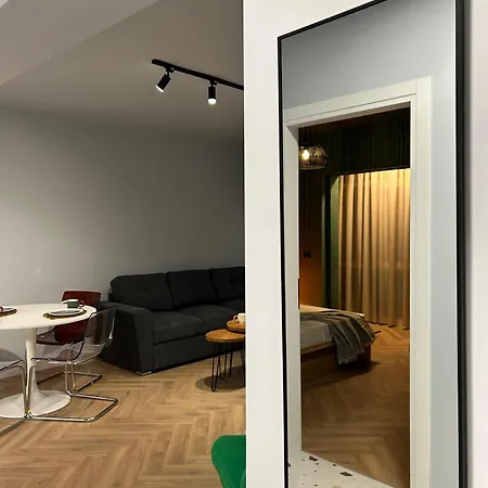 Modern Luxe Escape شقة