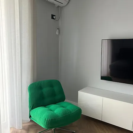 Modern Luxe Escape Daire *