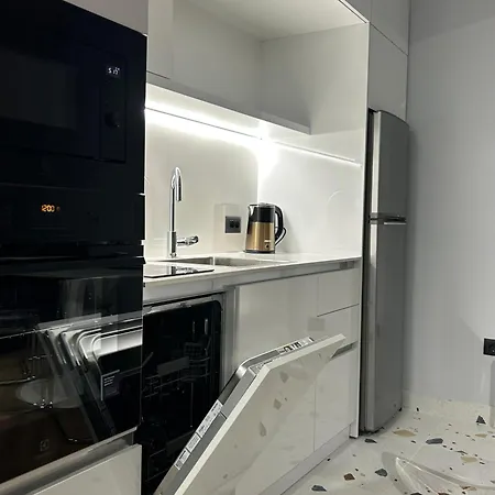 Apartment Modern Luxe Escape Polisi i Vogel